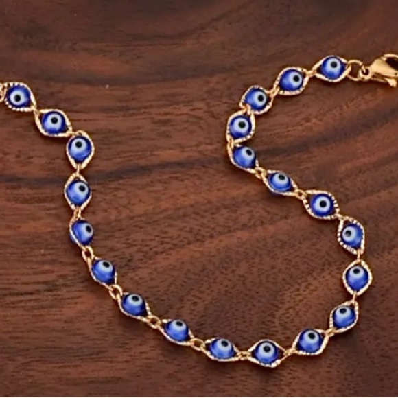 Earth & Shei Jewelry - Blue Evil Eye Bracelet